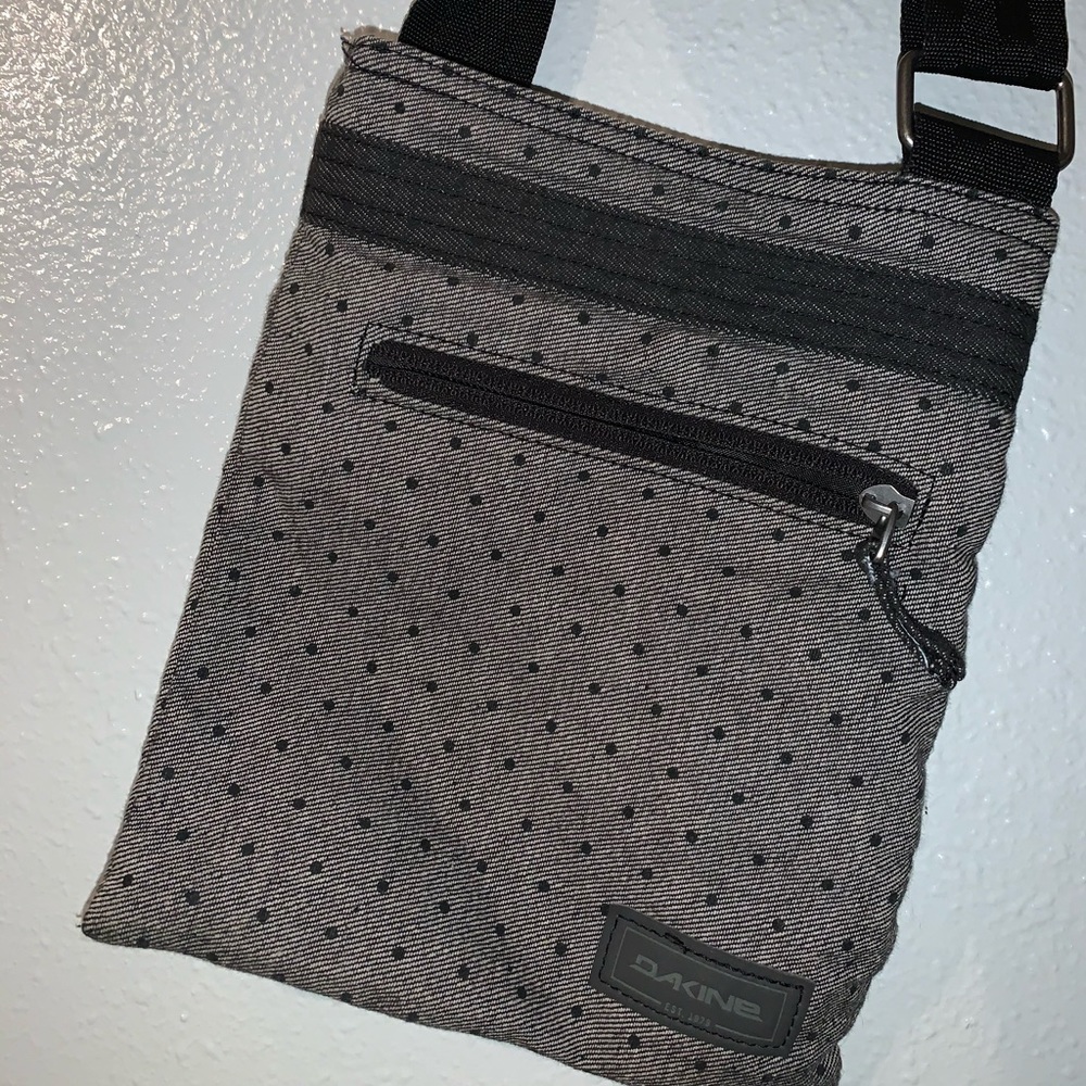 Dakine over the shoulder purse